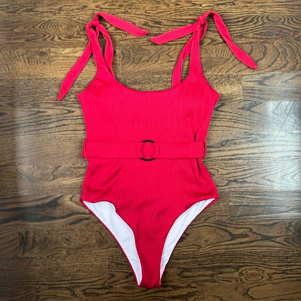 TSMEZA One Piece Bathing Suit Size Medium